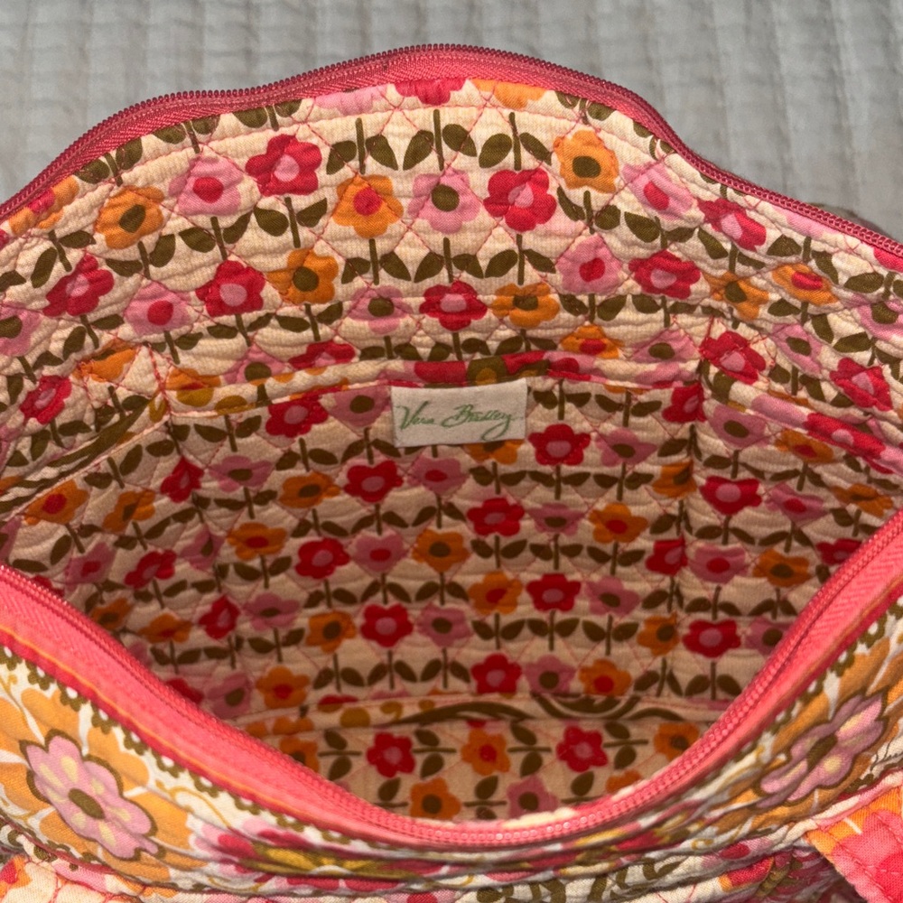 Vera Bradley Tote- 2011 “Folkloric” Pink & Orange - Picture 4 of 4